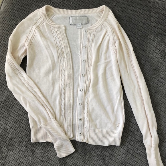 American Eagle Outfitters Sweaters - American Eagle cream cardigan, size Medium